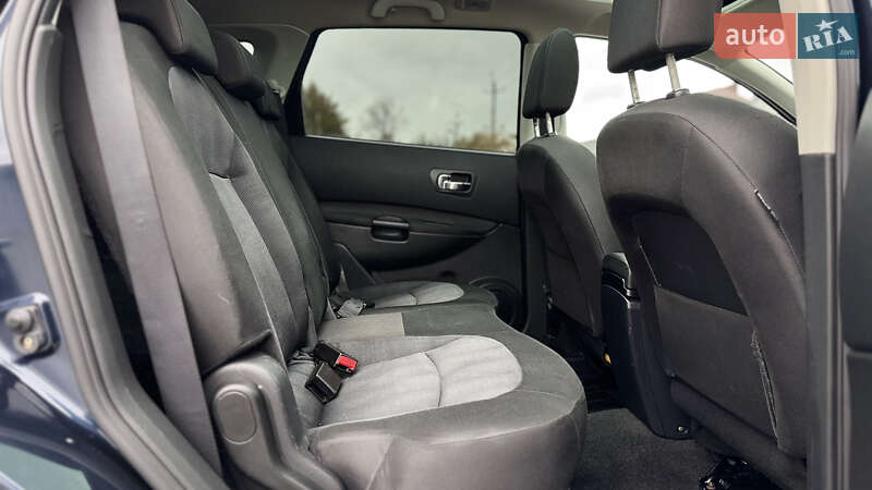 Внедорожник / Кроссовер Nissan Qashqai+2 2010 в Ровно