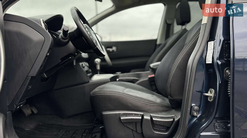 Внедорожник / Кроссовер Nissan Qashqai+2 2010 в Ровно