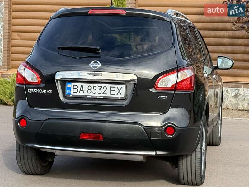 Внедорожник / Кроссовер Nissan Qashqai+2 2012 в Киеве