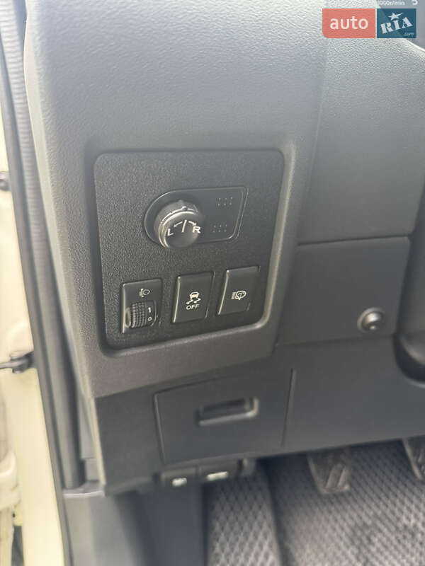 Внедорожник / Кроссовер Nissan Qashqai+2 2013 в Черкассах фото 14 Внедорожник / Кроссовер Nissan Qashqai+2 2013 в Черкассах