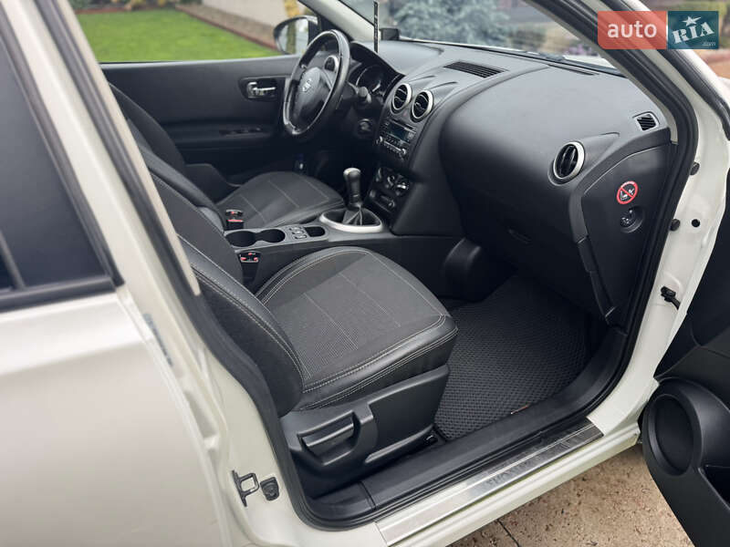 Внедорожник / Кроссовер Nissan Qashqai+2 2013 в Черкассах фото 16 Внедорожник / Кроссовер Nissan Qashqai+2 2013 в Черкассах