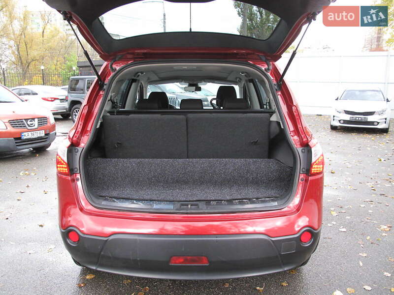 Внедорожник / Кроссовер Nissan Qashqai+2 2013 в Киеве фото 32 Внедорожник / Кроссовер Nissan Qashqai+2 2013 в Киеве