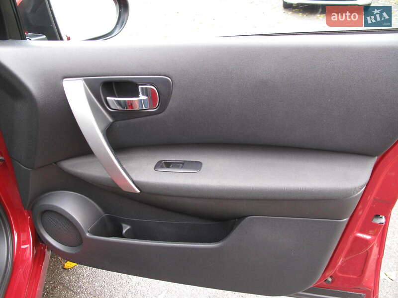 Внедорожник / Кроссовер Nissan Qashqai+2 2013 в Киеве фото 40 Внедорожник / Кроссовер Nissan Qashqai+2 2013 в Киеве