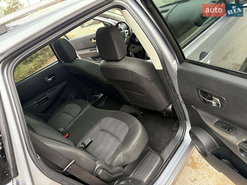 Внедорожник / Кроссовер Nissan Qashqai+2 2011 в Нетешине фото 12 Внедорожник / Кроссовер Nissan Qashqai+2 2011 в Нетешине