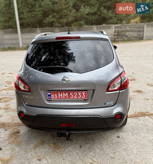 Внедорожник / Кроссовер Nissan Qashqai+2 2011 в Нетешине фото 2 Внедорожник / Кроссовер Nissan Qashqai+2 2011 в Нетешине