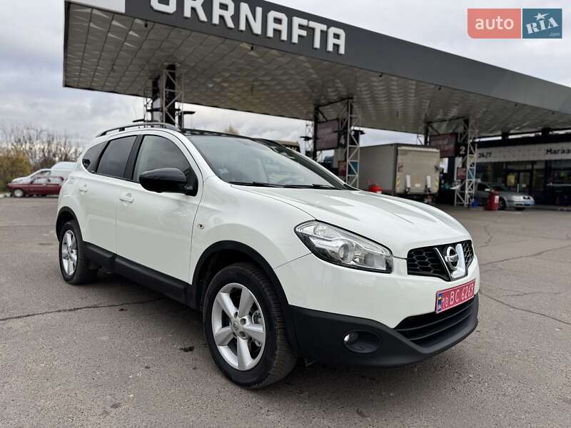 Внедорожник / Кроссовер Nissan Qashqai+2 2013 в Дубно фото 7 Внедорожник / Кроссовер Nissan Qashqai+2 2013 в Дубно
