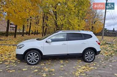 Позашляховик / Кросовер Nissan Qashqai+2 2011 в Луцьку