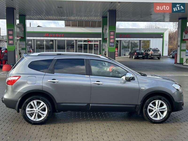 Позашляховик / Кросовер Nissan Qashqai+2 2011 в Житомирі фото 11 Позашляховик / Кросовер Nissan Qashqai+2 2011 в Житомирі