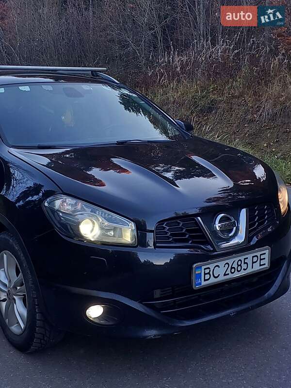 Позашляховик / Кросовер Nissan Qashqai+2 2011 в Турці фото 9 Позашляховик / Кросовер Nissan Qashqai+2 2011 в Турці