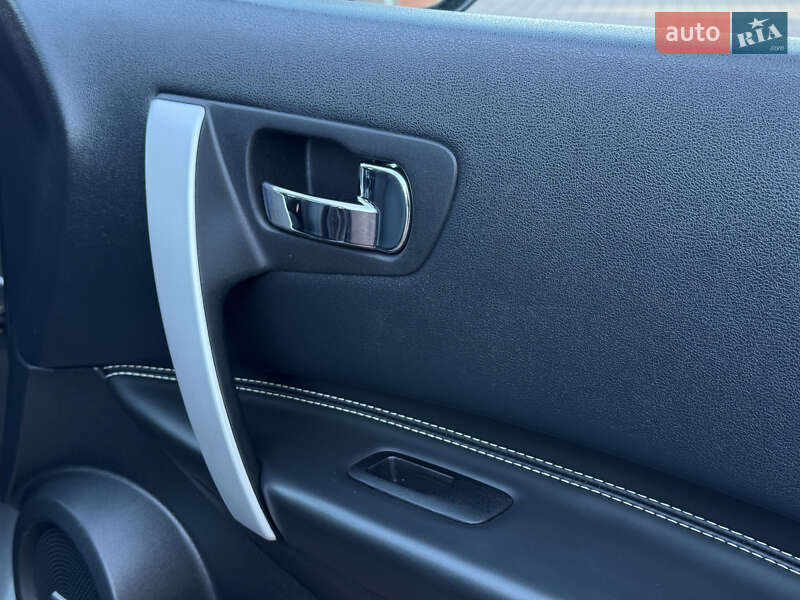 Внедорожник / Кроссовер Nissan Qashqai+2 2011 в Стрые