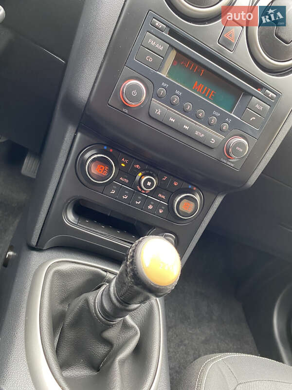 Внедорожник / Кроссовер Nissan Qashqai+2 2013 в Чернигове фото 75 Внедорожник / Кроссовер Nissan Qashqai+2 2013 в Чернигове