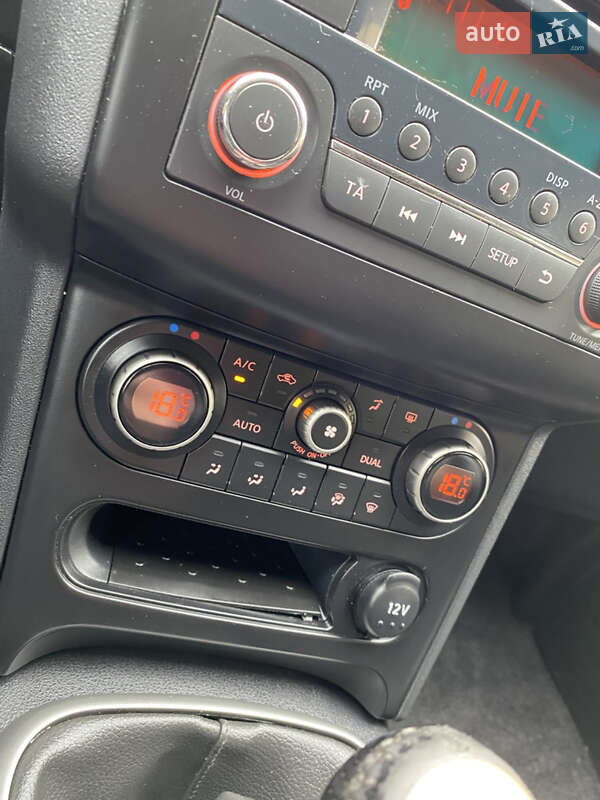 Внедорожник / Кроссовер Nissan Qashqai+2 2013 в Чернигове фото 76 Внедорожник / Кроссовер Nissan Qashqai+2 2013 в Чернигове