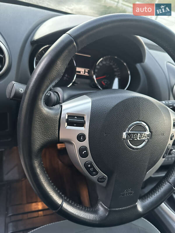 Внедорожник / Кроссовер Nissan Qashqai+2 2012 в Ровно фото 32 Внедорожник / Кроссовер Nissan Qashqai+2 2012 в Ровно