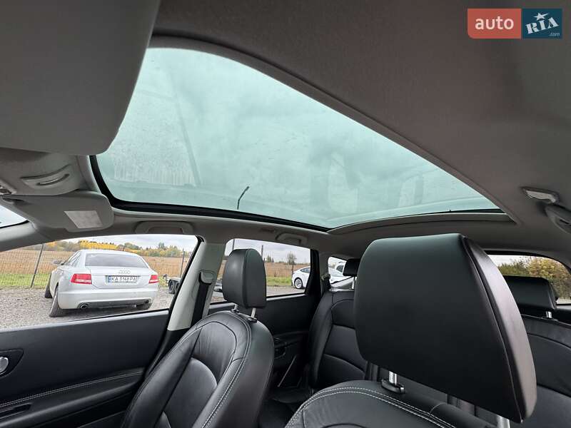 Внедорожник / Кроссовер Nissan Qashqai+2 2011 в Ровно фото 50 Внедорожник / Кроссовер Nissan Qashqai+2 2011 в Ровно