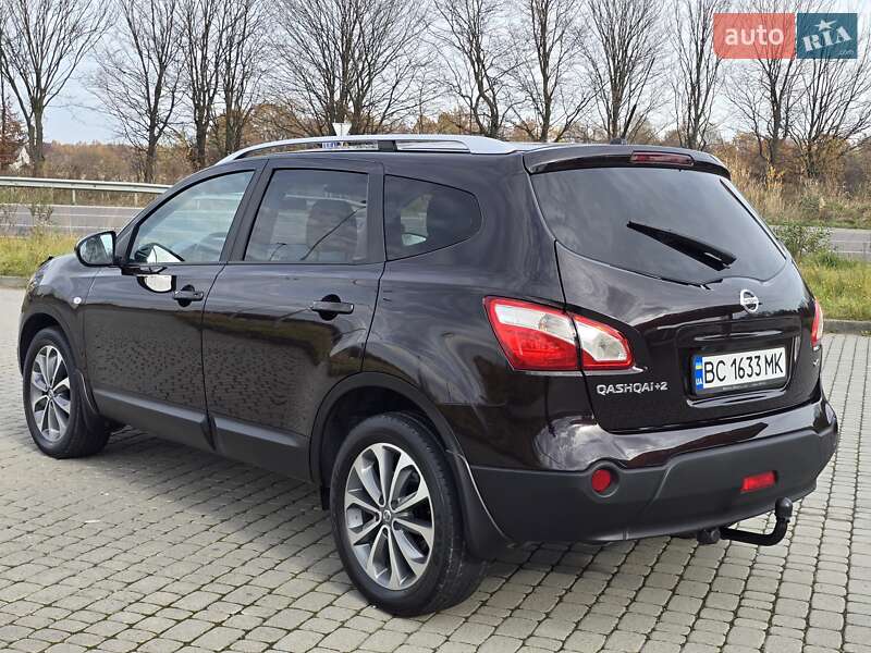Внедорожник / Кроссовер Nissan Qashqai+2 2011 в Калуше