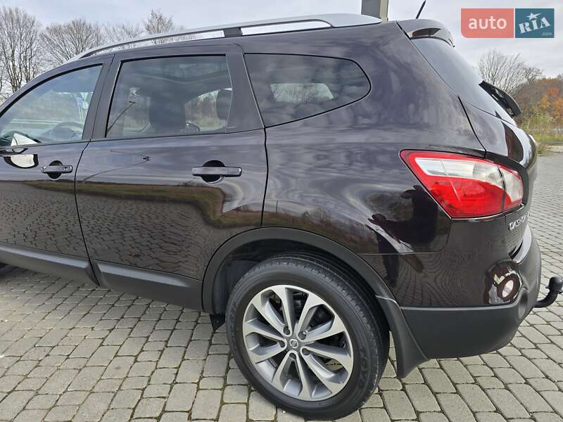 Внедорожник / Кроссовер Nissan Qashqai+2 2011 в Калуше