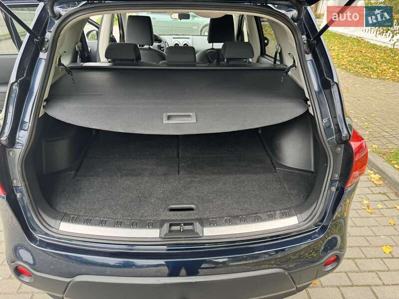 Внедорожник / Кроссовер Nissan Qashqai+2 2009 в Радивилове