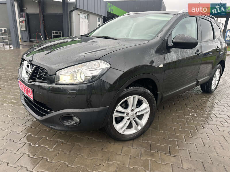 Позашляховик / Кросовер Nissan Qashqai+2 2011 в Луцьку