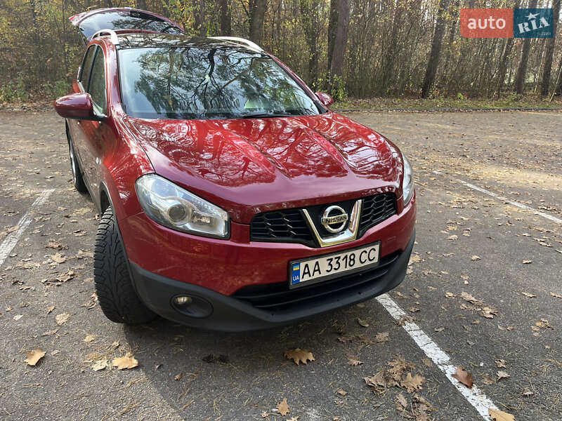 Внедорожник / Кроссовер Nissan Qashqai+2 2012 в Житомире