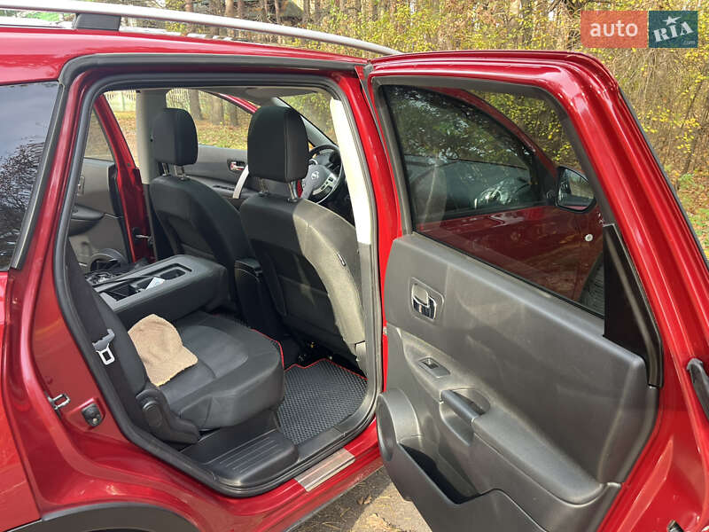 Внедорожник / Кроссовер Nissan Qashqai+2 2012 в Житомире