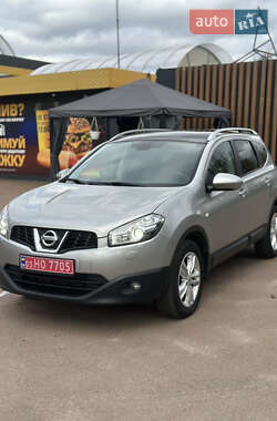 Внедорожник / Кроссовер Nissan Qashqai+2 2012 в Житомире