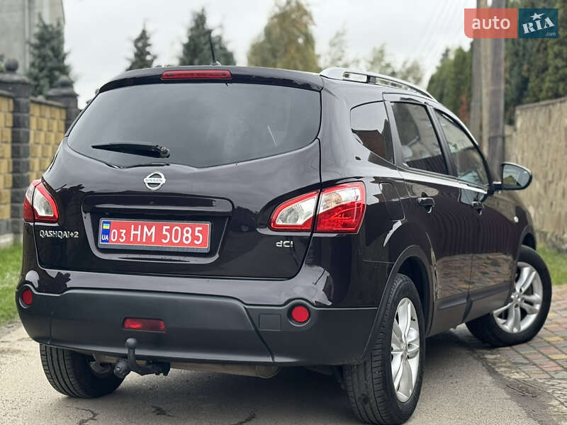 Внедорожник / Кроссовер Nissan Qashqai+2 2012 в Луцке