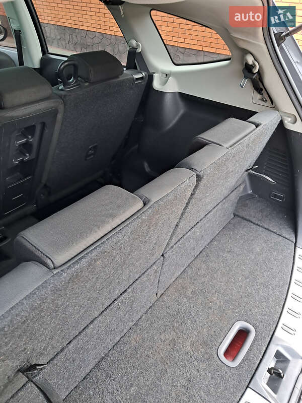 Позашляховик / Кросовер Nissan Qashqai+2 2009 в Ковелі