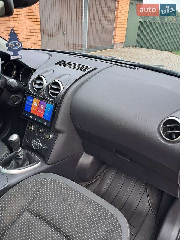 Позашляховик / Кросовер Nissan Qashqai+2 2009 в Ковелі