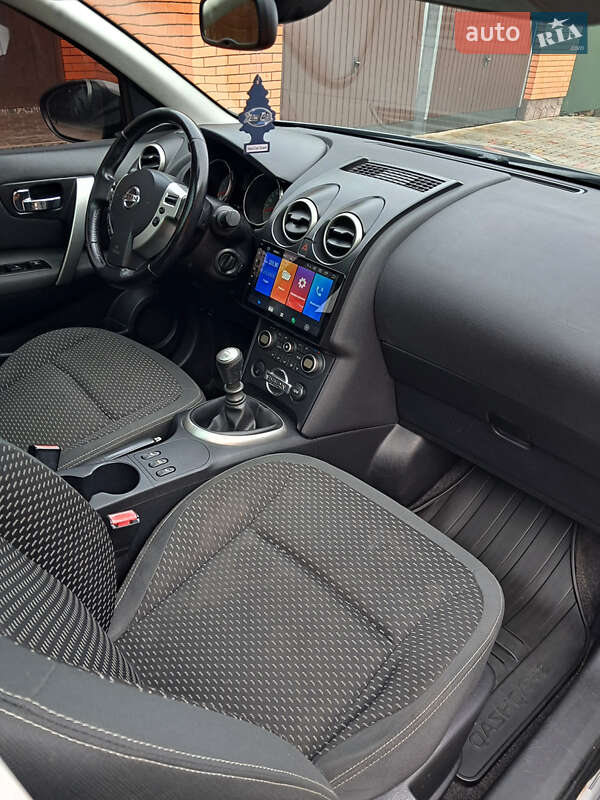 Позашляховик / Кросовер Nissan Qashqai+2 2009 в Ковелі