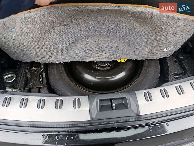 Позашляховик / Кросовер Nissan Qashqai+2 2010 в Звягелі