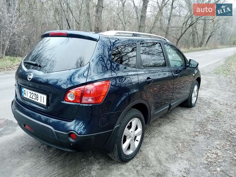Внедорожник / Кроссовер Nissan Qashqai+2 2008 в Киеве
