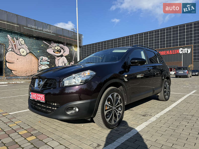 Внедорожник / Кроссовер Nissan Qashqai+2 2013 в Луцке фото 12 Внедорожник / Кроссовер Nissan Qashqai+2 2013 в Луцке