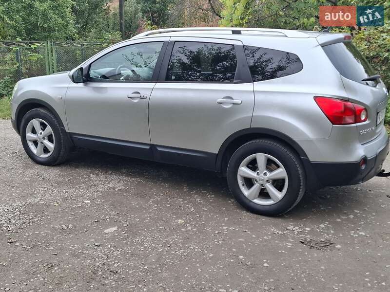 Внедорожник / Кроссовер Nissan Qashqai+2 2008 в Ровно