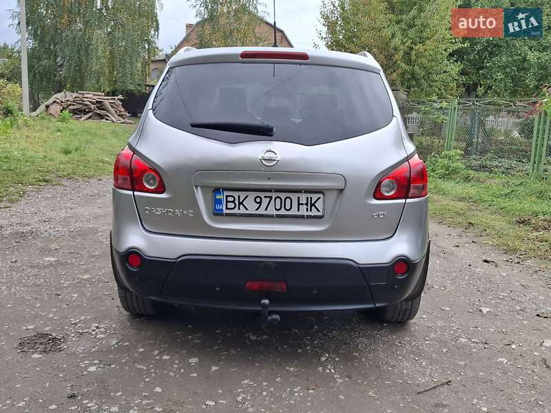 Внедорожник / Кроссовер Nissan Qashqai+2 2008 в Ровно