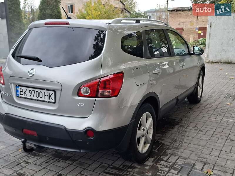 Внедорожник / Кроссовер Nissan Qashqai+2 2008 в Ровно