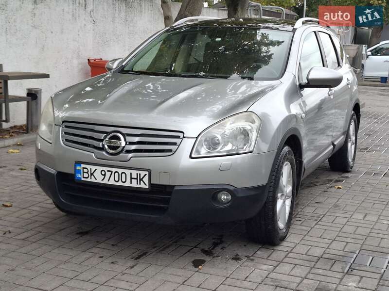 Внедорожник / Кроссовер Nissan Qashqai+2 2008 в Ровно