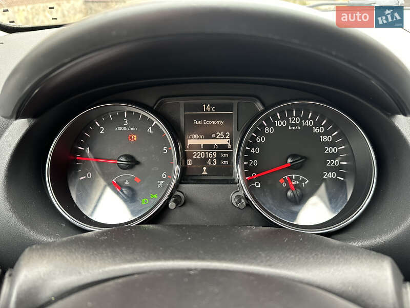 Внедорожник / Кроссовер Nissan Qashqai+2 2011 в Луцке фото 38 Внедорожник / Кроссовер Nissan Qashqai+2 2011 в Луцке