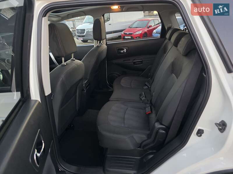 Внедорожник / Кроссовер Nissan Qashqai+2 2011 в Калуше фото 30 Внедорожник / Кроссовер Nissan Qashqai+2 2011 в Калуше