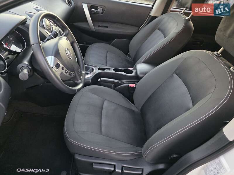 Внедорожник / Кроссовер Nissan Qashqai+2 2011 в Калуше фото 35 Внедорожник / Кроссовер Nissan Qashqai+2 2011 в Калуше