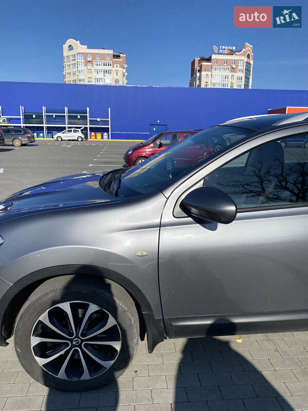 Внедорожник / Кроссовер Nissan Qashqai+2 2011 в Умани фото 4 Внедорожник / Кроссовер Nissan Qashqai+2 2011 в Умани