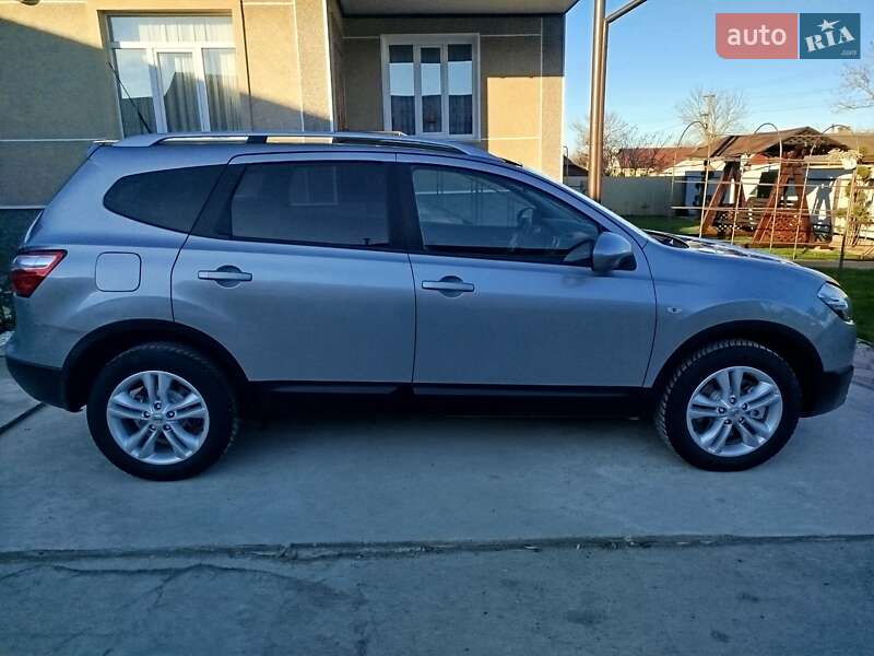 Позашляховик / Кросовер Nissan Qashqai+2 2011 в Тлумачі