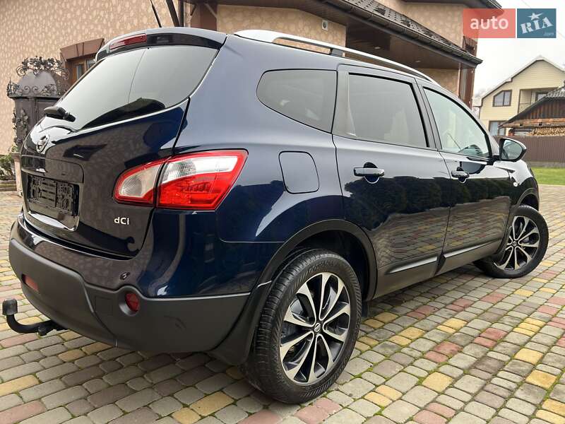 Внедорожник / Кроссовер Nissan Qashqai+2 2012 в Ивано-Франковске