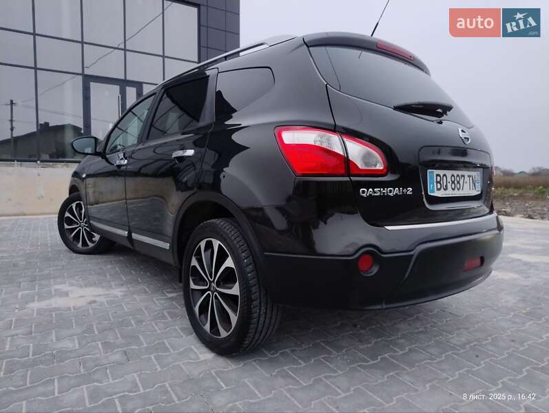 Позашляховик / Кросовер Nissan Qashqai+2 2012 в Тернополі