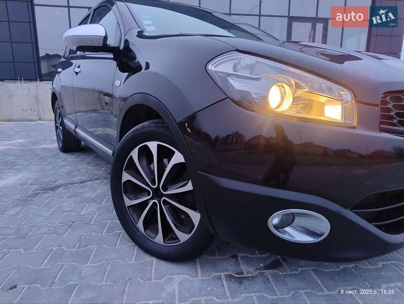 Позашляховик / Кросовер Nissan Qashqai+2 2012 в Тернополі