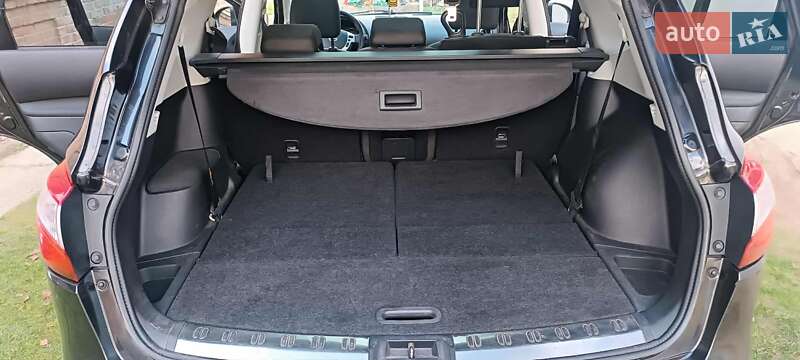 Внедорожник / Кроссовер Nissan Qashqai+2 2012 в Новояворовске фото 27 Внедорожник / Кроссовер Nissan Qashqai+2 2012 в Новояворовске