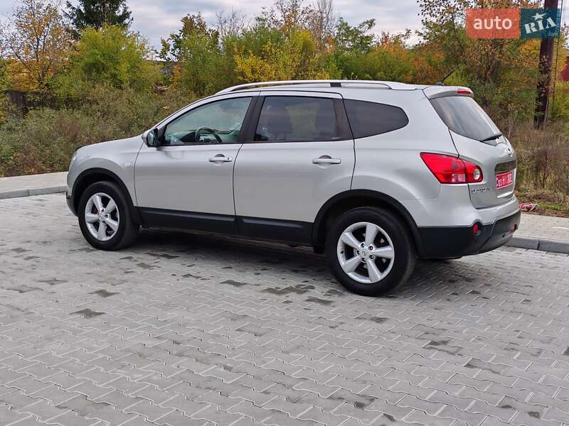 Позашляховик / Кросовер Nissan Qashqai+2 2009 в Стрию