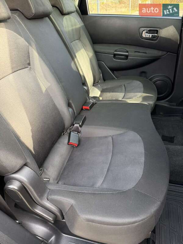 Внедорожник / Кроссовер Nissan Qashqai+2 2011 в Берегово