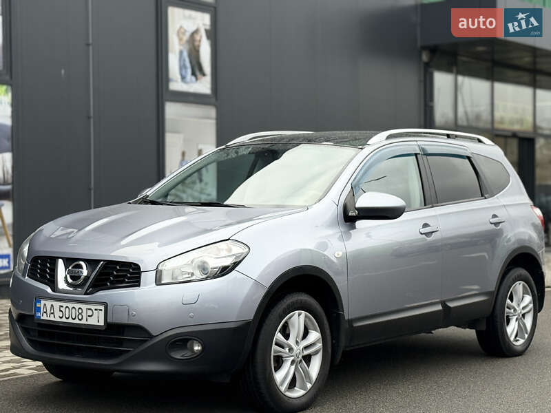 Внедорожник / Кроссовер Nissan Qashqai+2 2012 в Киеве