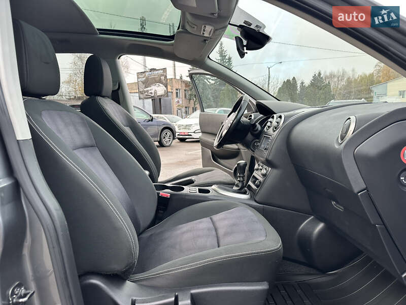 Внедорожник / Кроссовер Nissan Qashqai+2 2012 в Дубно