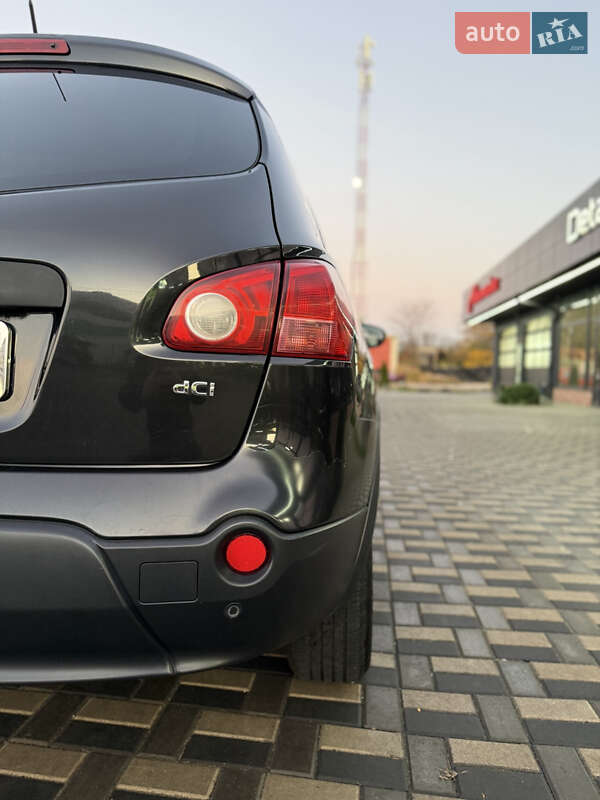 Позашляховик / Кросовер Nissan Qashqai+2 2009 в Одесі